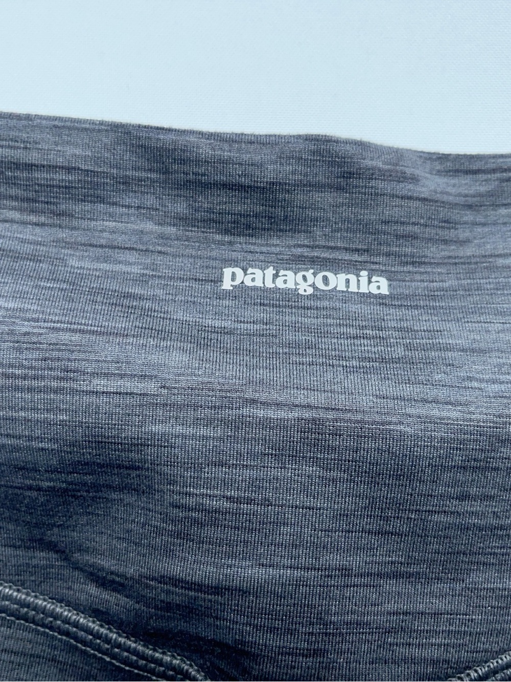 Patagonia Centered Crop Leggings Womens Size XS Heather Gray 26” Inseam - Picture 10 of 13